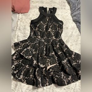 lace windsor dress